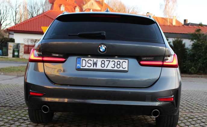 BMW Seria 3 cena 78400 przebieg: 122185, rok produkcji 2020 z Świdnica małe 781